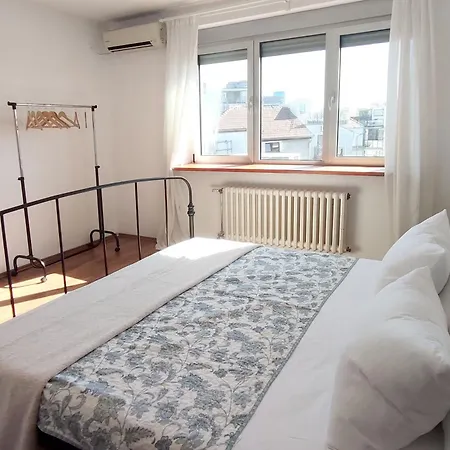 Cubrina - 2bdrm & 45m2 Rooftop Terrace