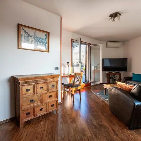 Cubrina - 2bdrm & 45m2 Rooftop Terrace Apartamento Belgrado