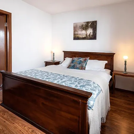 Cubrina - 2bdrm & 45m2 Rooftop Terrace Beograd