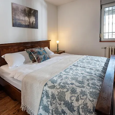 Apartamento Cubrina - 2bdrm & 45m2 Rooftop Terrace Belgrado