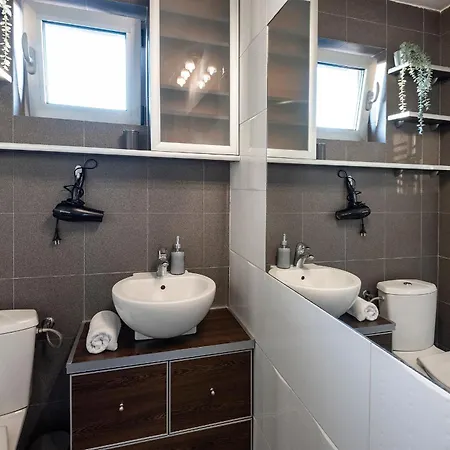 Apartamento Cubrina - 2bdrm & 45m2 Rooftop Terrace